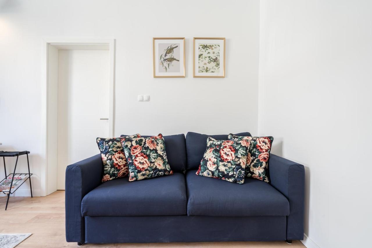 Bpr Blooming Design Home With A/C Budapest Exteriör bild